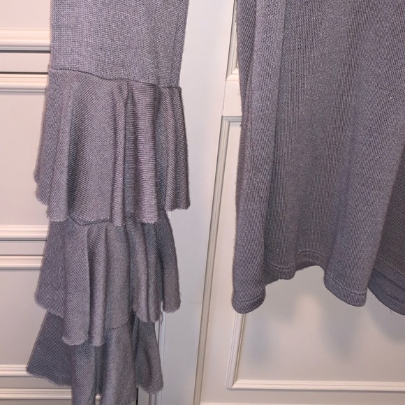 Ruffle Long Sleeve - Picture 3 of 4